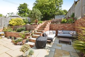 Photo 16- click for photo gallery